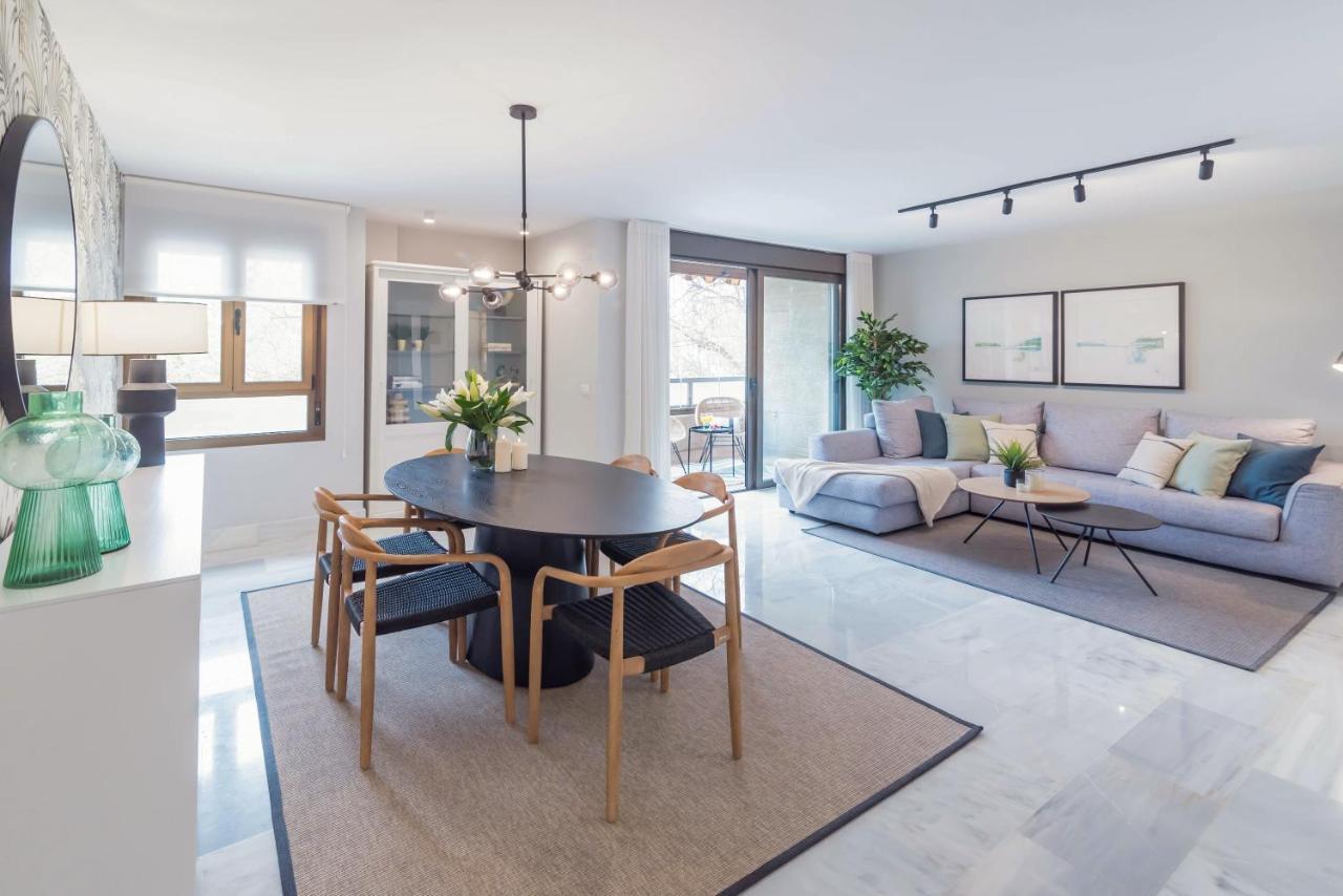 Premium Apartment & Free Parking By Ele Apartments Malaga Ngoại thất bức ảnh